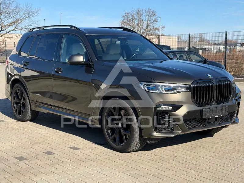 2022 BMW X7