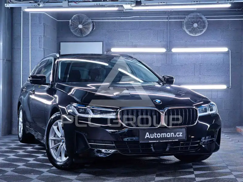 2022 BMW 530