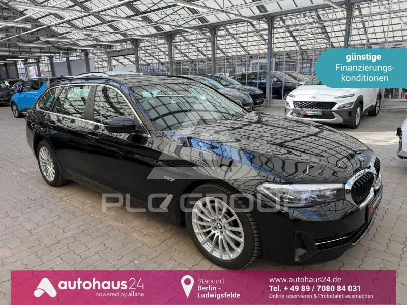 2022 BMW 530