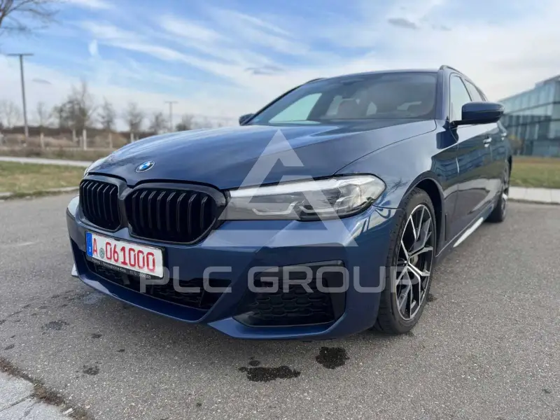 2022 BMW 530