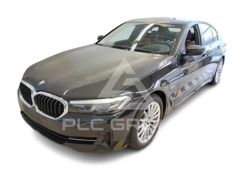 2022 BMW 530