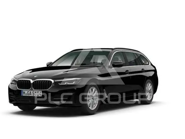 2022 BMW 530