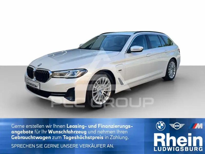 2022 BMW 530