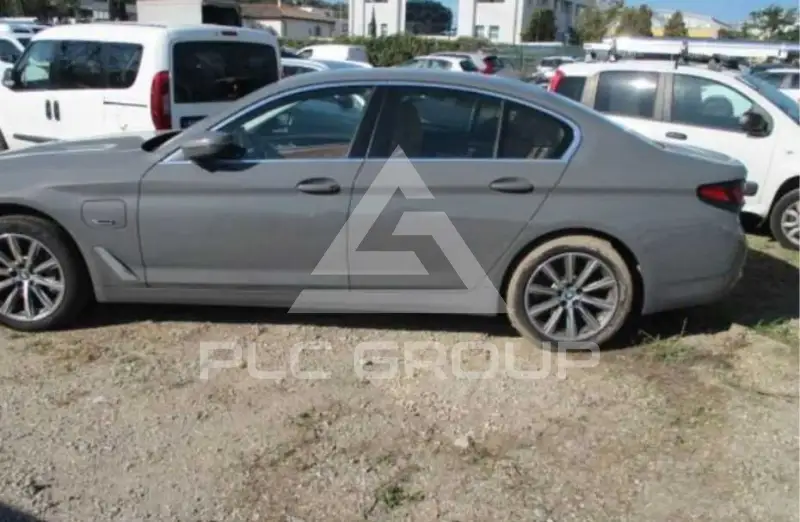2022 BMW 530