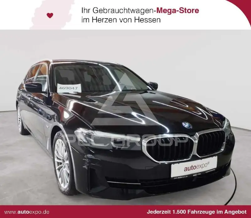 2022 BMW 530