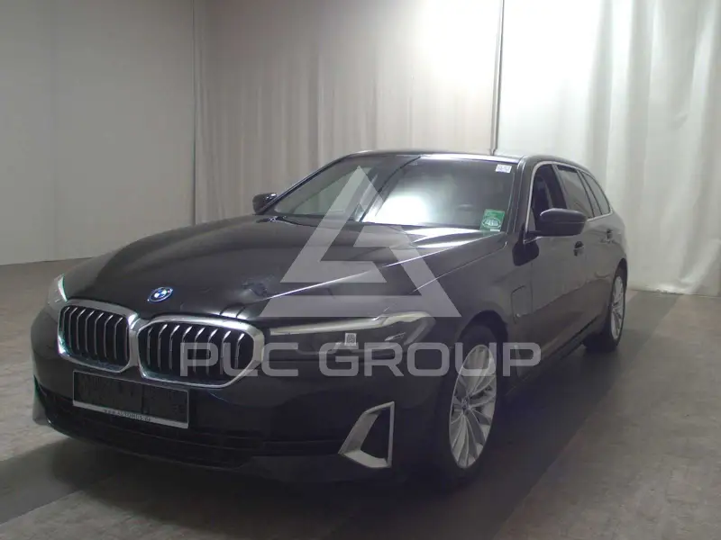 2022 BMW 530