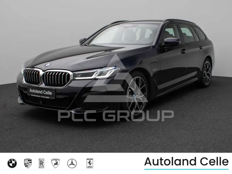 2022 BMW 530