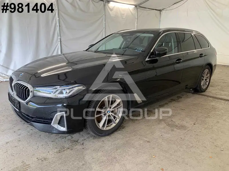 2022 BMW 530