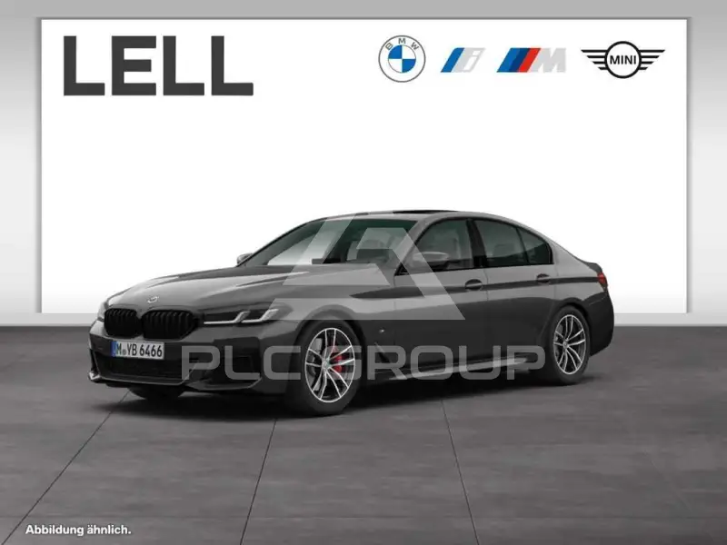 2022 BMW 530