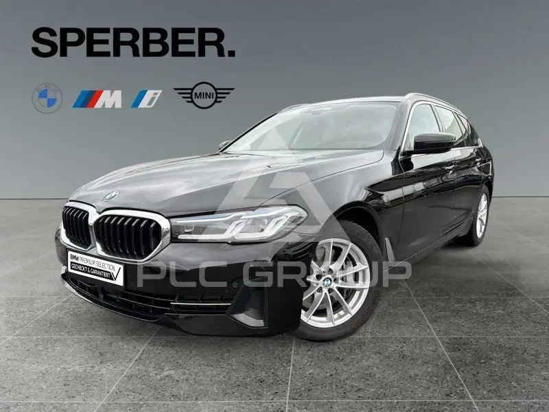 2022 BMW 530
