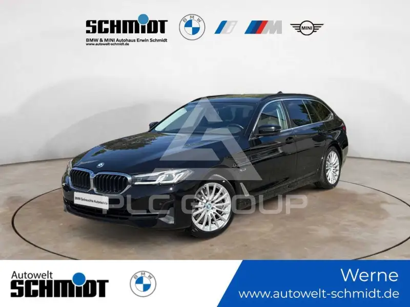 2022 BMW 530