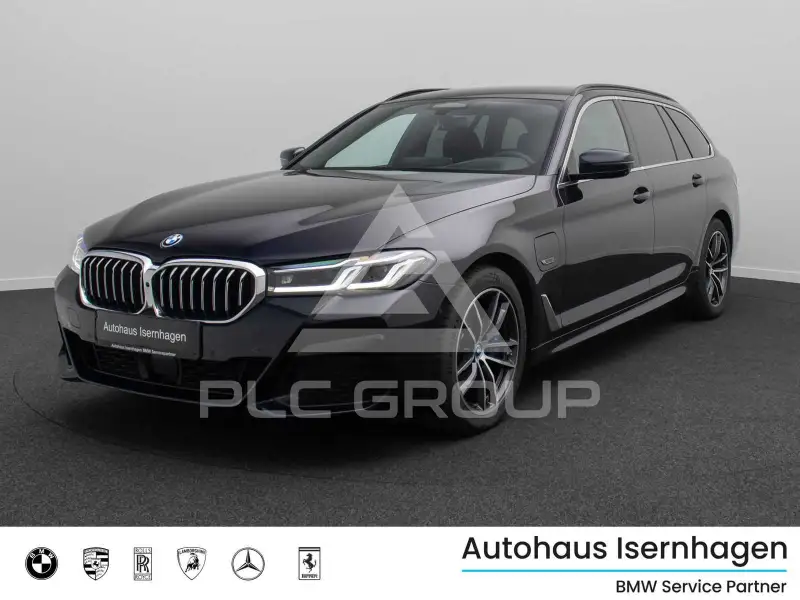 2022 BMW 530