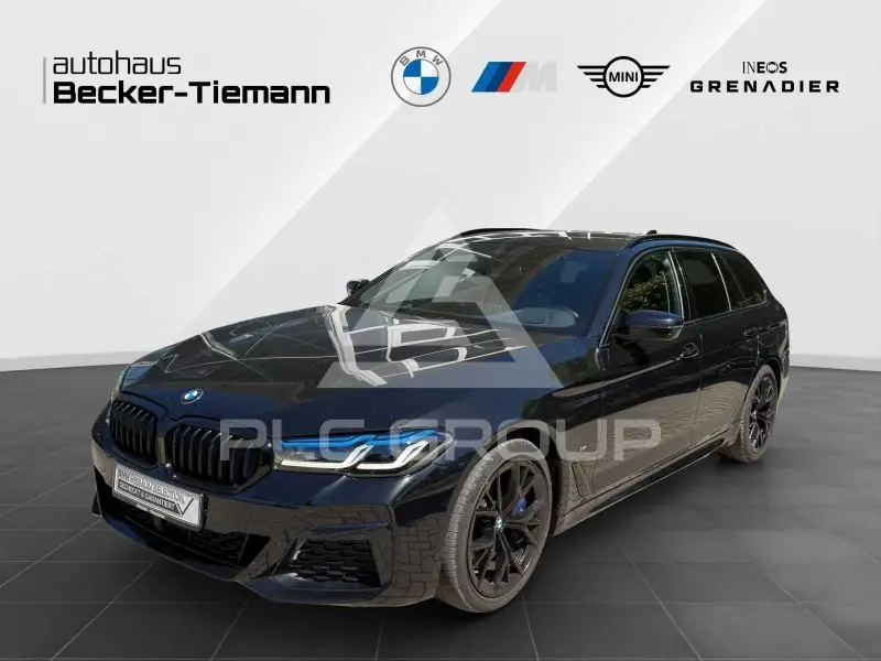 2022 BMW 530