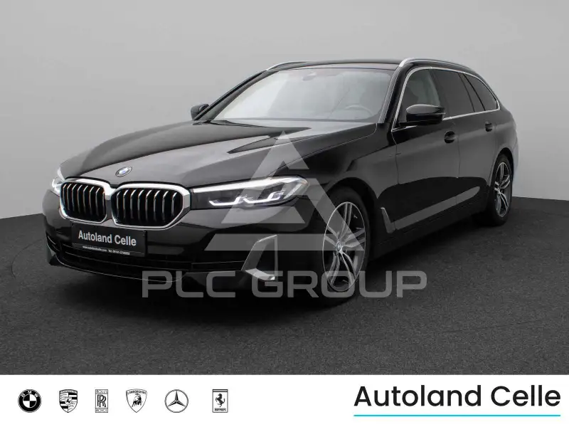 2022 BMW 530