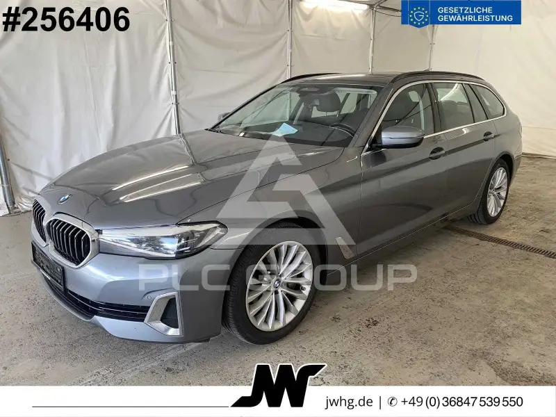2022 BMW 530