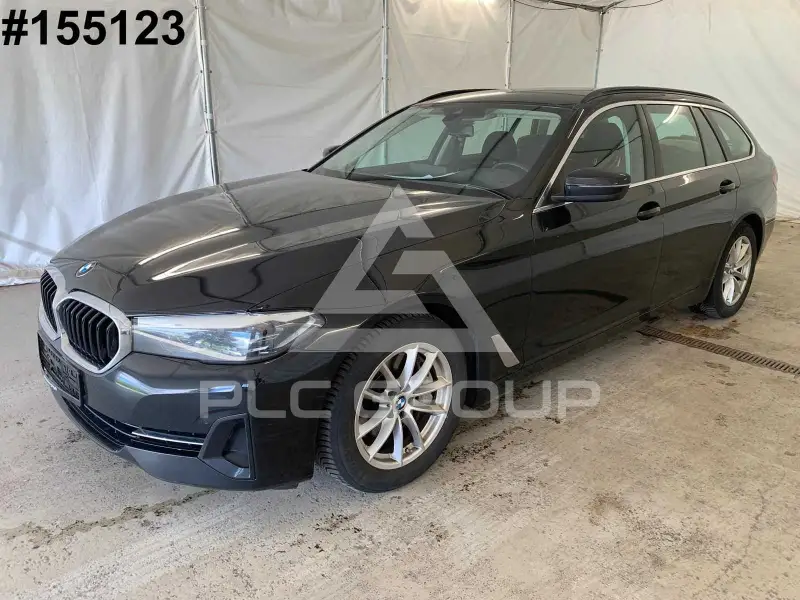 2022 BMW 530