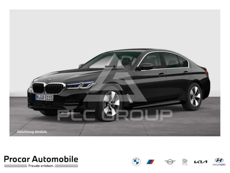 2022 BMW 530