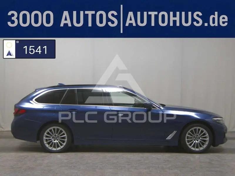 2022 BMW 530