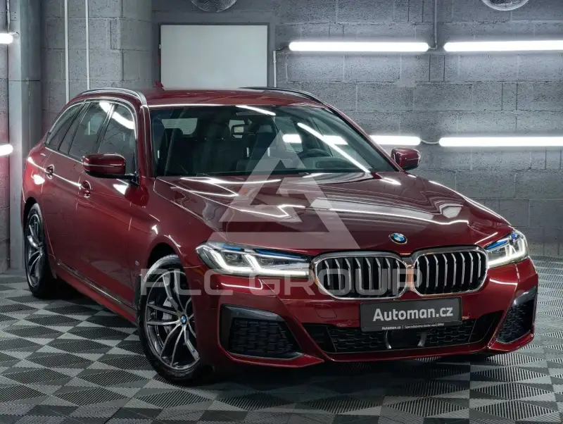 2022 BMW 530
