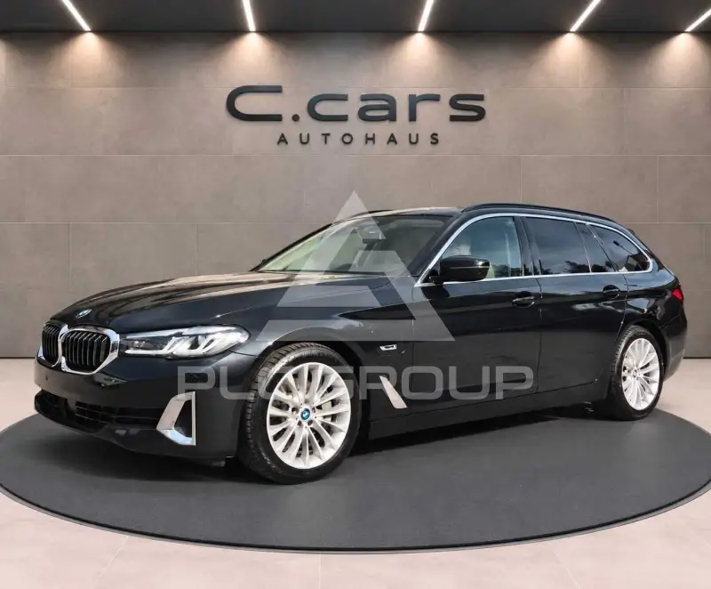 2022 BMW 530