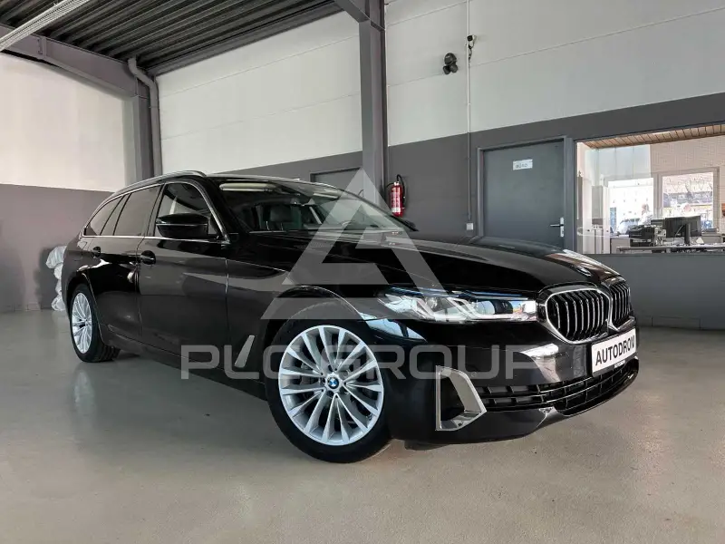 2022 BMW 530