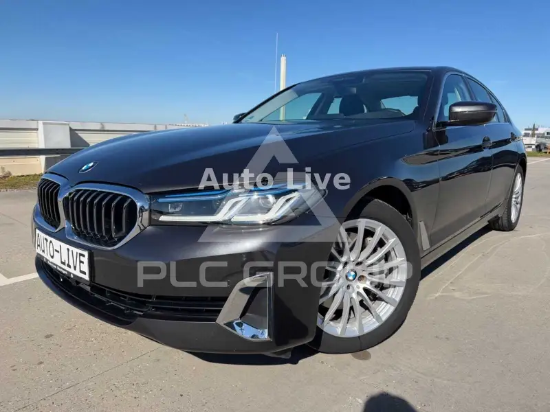 2022 BMW 530