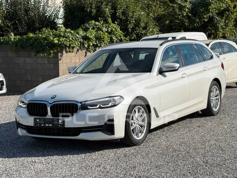 2022 BMW 530