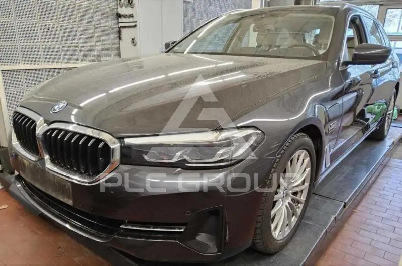 2022 BMW 530