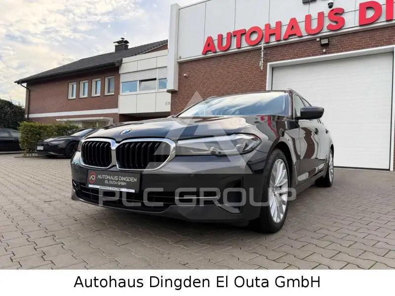 2022 BMW 530