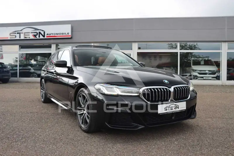 2022 BMW 530