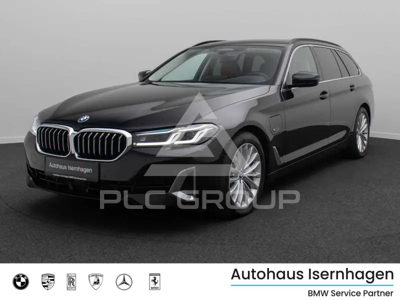 2022 BMW 530