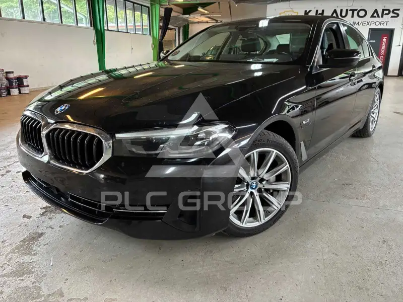 2022 BMW 530