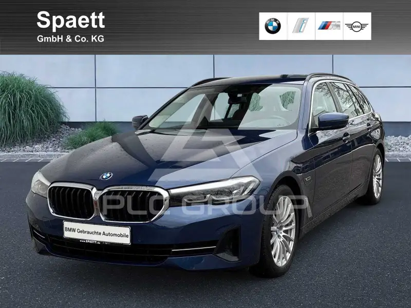 2022 BMW 530