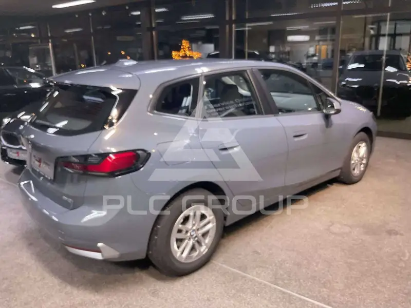 2022 BMW 218