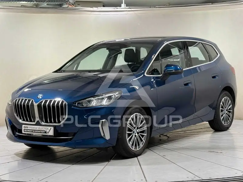 2022 BMW 218