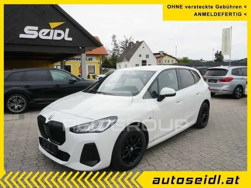 2022 BMW 218