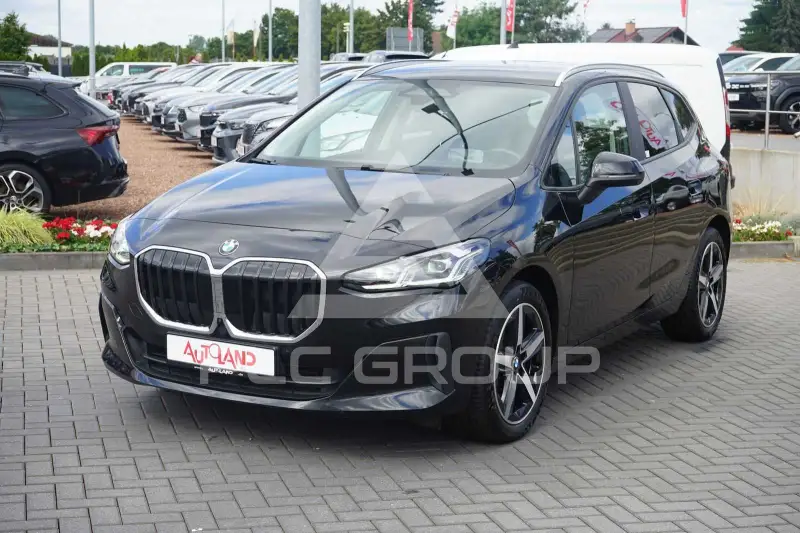 2022 BMW 218