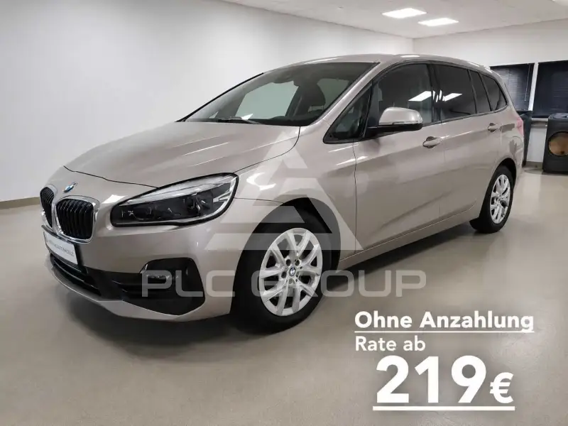 2022 BMW 218