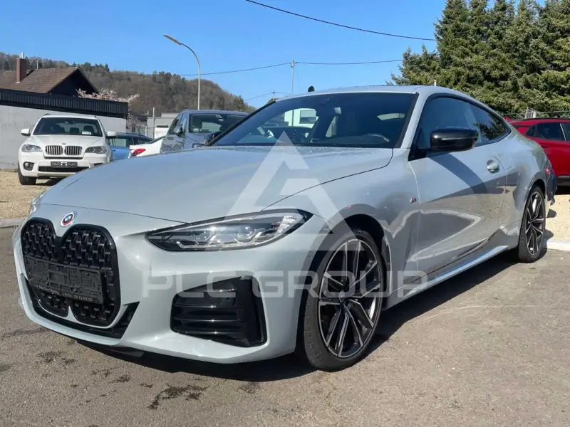 2022 BMW M4