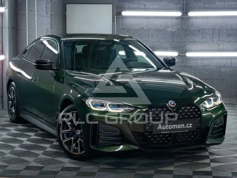 2022 BMW M440