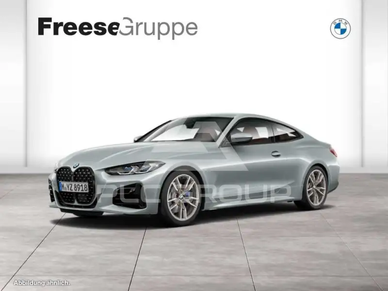 2022 BMW M4