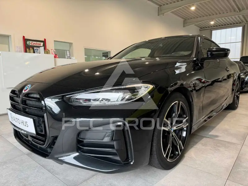 2022 BMW M4