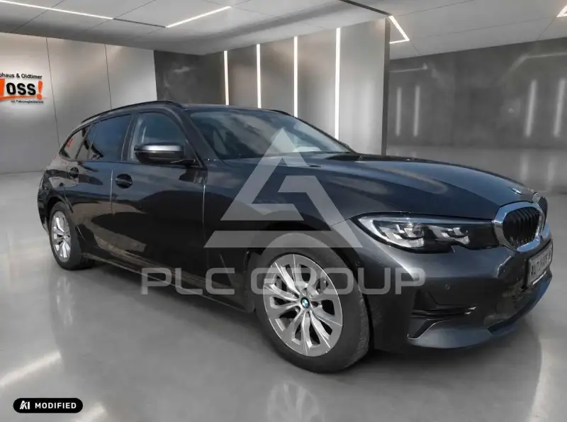 2022 BMW 320