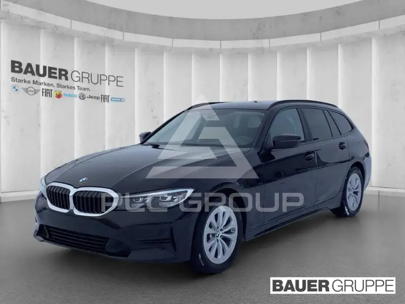 2022 BMW 320