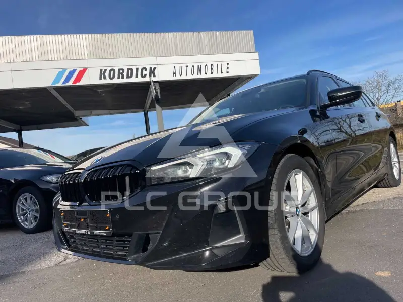 2022 BMW 320