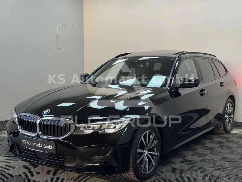 2022 BMW 320