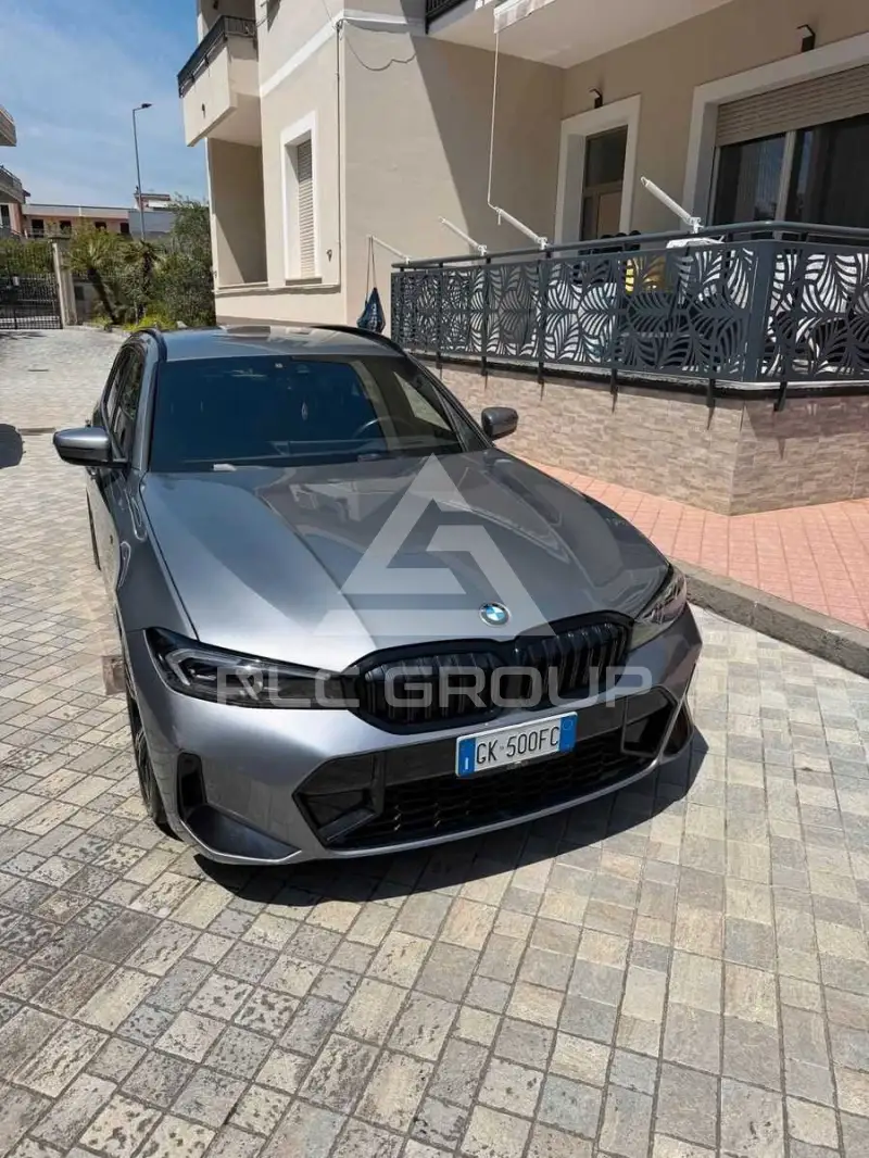 2022 BMW 320