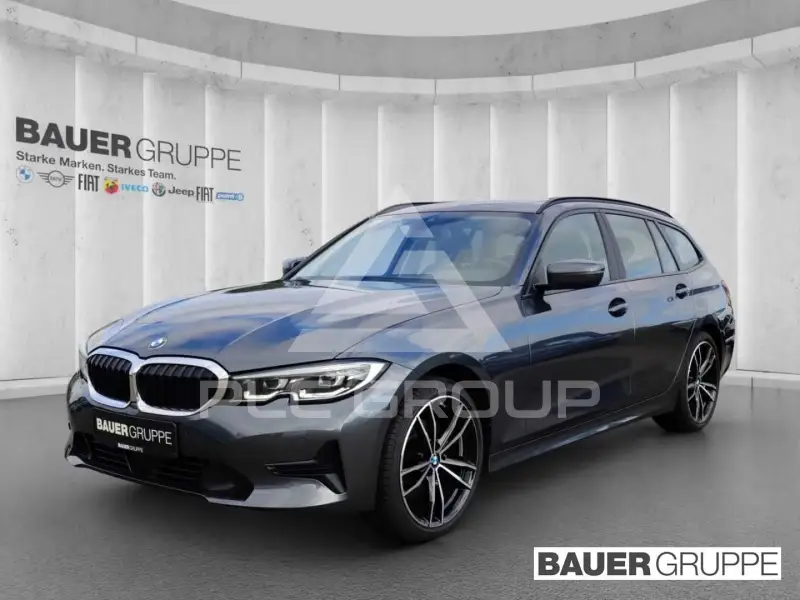 2022 BMW 320
