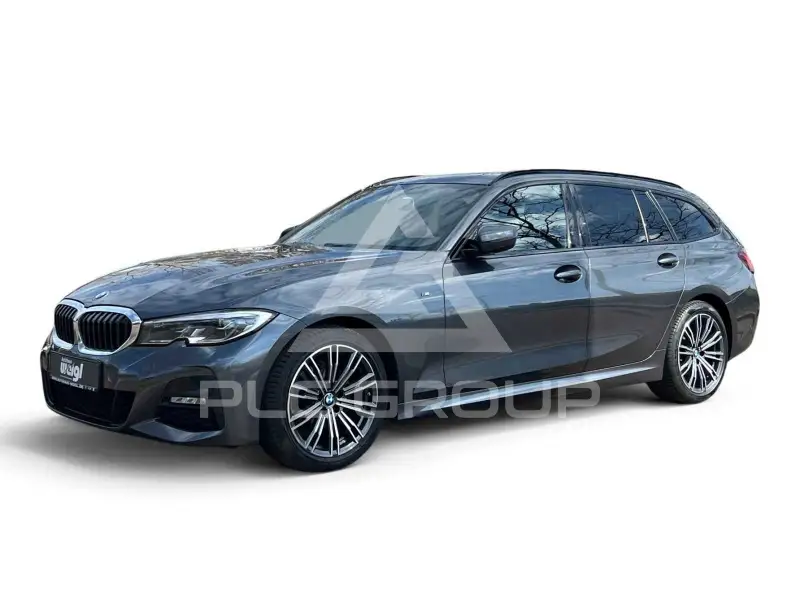 2022 BMW 320