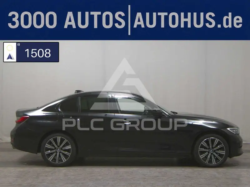 2022 BMW 320